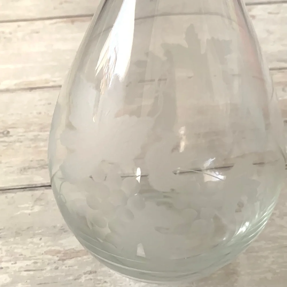 Vintage Decanter Teardrop Shape Etched Glass Grapes Leaves Design 15in Tall